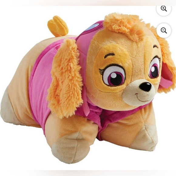 Skye Paw Patrol Pillow Pet NEW WITH TAGS , VERY SOFT AND HOOD SIZE - Picture 3 of 4
